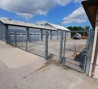 Plus de détails pour 810 S Iuka St, Pratt, KS - Industriel/Logistique à vendre