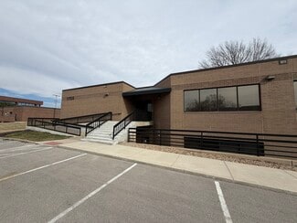 Plus de détails pour 11755 W 112th St, Overland Park, KS - Bureau à vendre