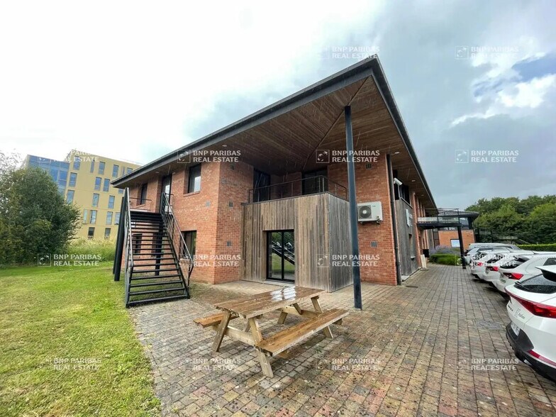 16 Rue Louis Néel, Lezennes à louer - Photo de l’immeuble – Image 2 sur 12