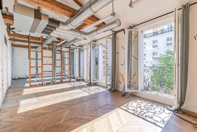 Plus de détails pour Bureau à louer