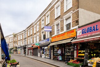 Plus de détails pour 2 Market Pl, Londres - Local commercial à vendre
