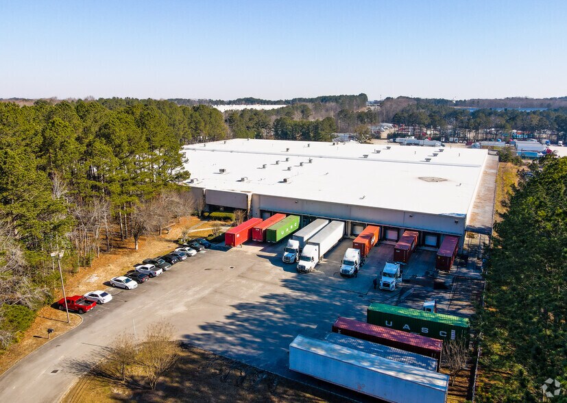 7405 Graham Rd, Fairburn, GA à louer - Photo de l’immeuble – Image 3 sur 8