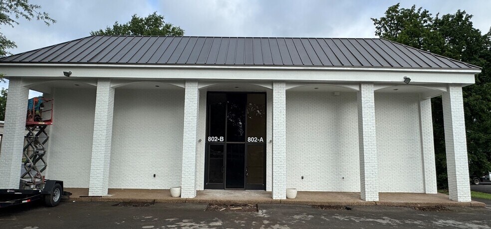 802 S Church St, Murfreesboro, TN à louer - Photo principale – Image 1 sur 28