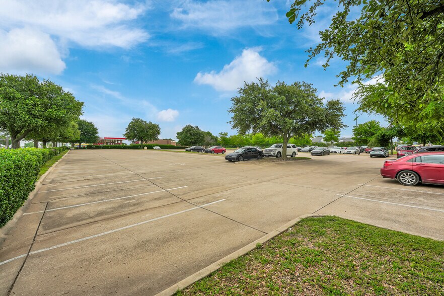 2550 Belt Line Rd, Garland, TX à vendre - Photo de l’immeuble – Image 2 sur 23