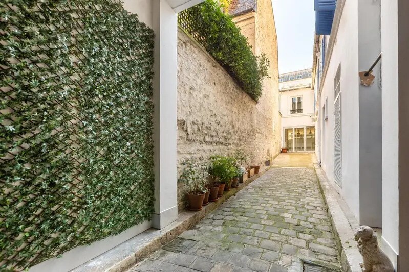 Bureau dans Paris à louer - Photo de l’immeuble – Image 1 sur 11