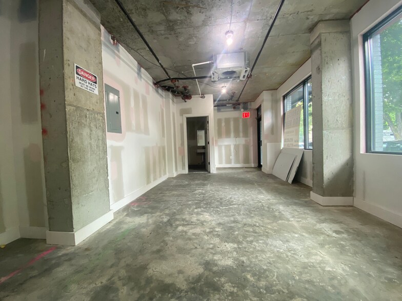 488 Marcus Garvey Blvd, Brooklyn, NY à louer - Photo intérieure – Image 3 sur 8