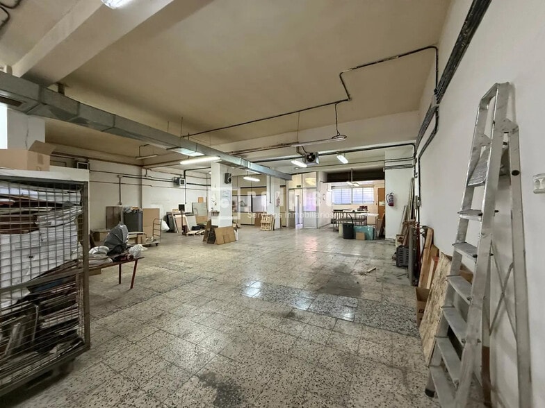 Immeuble residentiel dans Madrid, Madrid à vendre - Photo intérieure – Image 2 sur 4