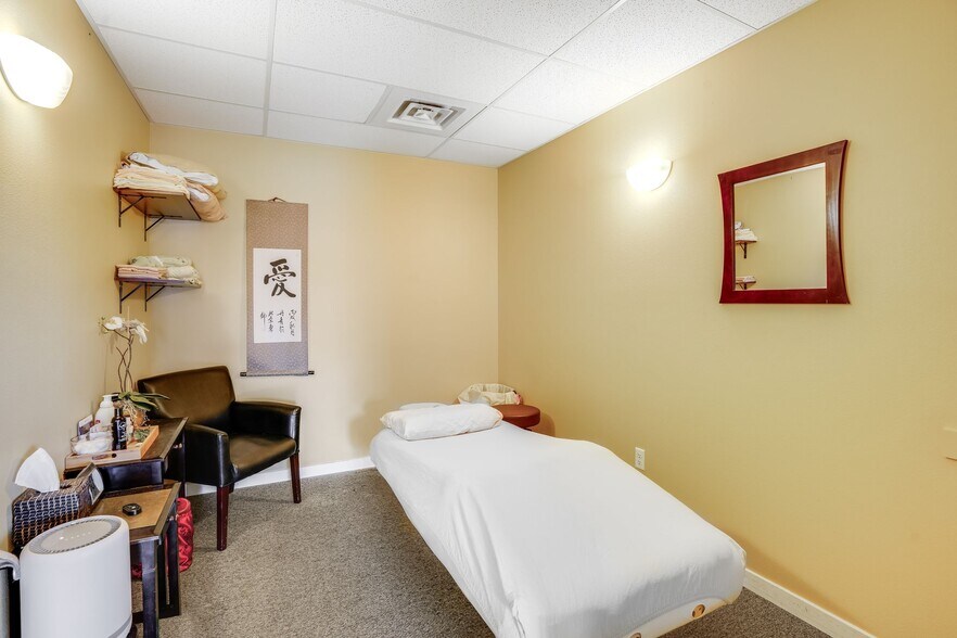 1712 12th, The Dalles, OR à vendre - Photo de l’immeuble – Image 3 sur 22