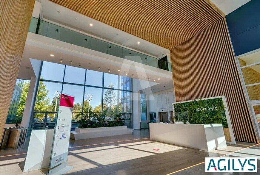 Bureau dans Massy à louer - Photo de l’immeuble – Image 2 sur 10