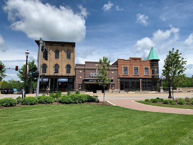 View Photo