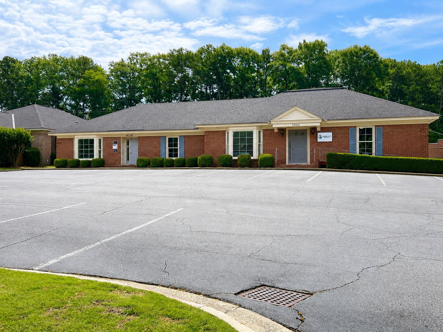 3822 Rosemont Dr, Columbus, GA à vendre Photo de l’immeuble– Image 1 sur 21