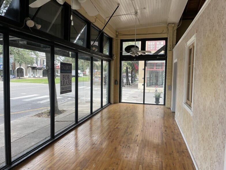 1400 St Charles Ave, New Orleans, LA à louer - Photo de l’immeuble – Image 3 sur 6