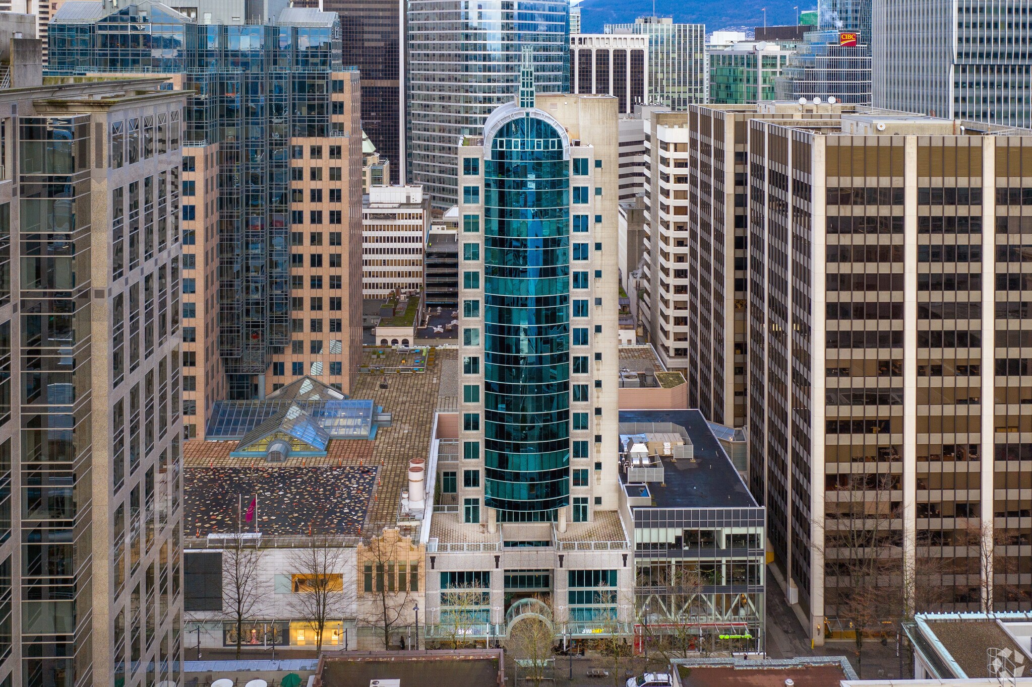 543 Granville St, Vancouver, BC à louer Photo de l’immeuble– Image 1 sur 8