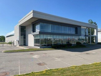 Plus de détails pour 4160 Hwy Desserte Sud Laval (A-440), Laval, QC - Industriel/Logistique à vendre