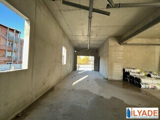 Plus de détails pour Local commercial à louer