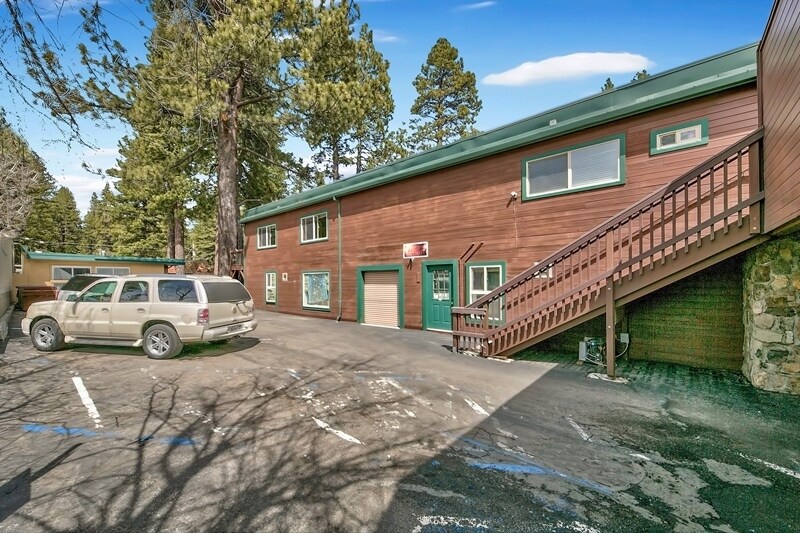 8393 N Lake Blvd, Kings Beach, CA à louer - Photo de l’immeuble – Image 2 sur 18