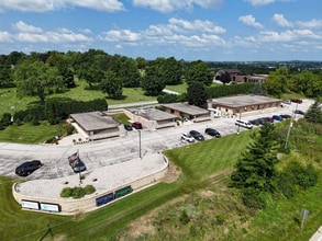 S22W22660 Broadway, Waukesha, WI - Vue aérienne vue de carte