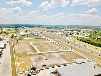 Plus de détails pour 20030 S Interstate 37, Elmendorf, TX - Terrain à vendre