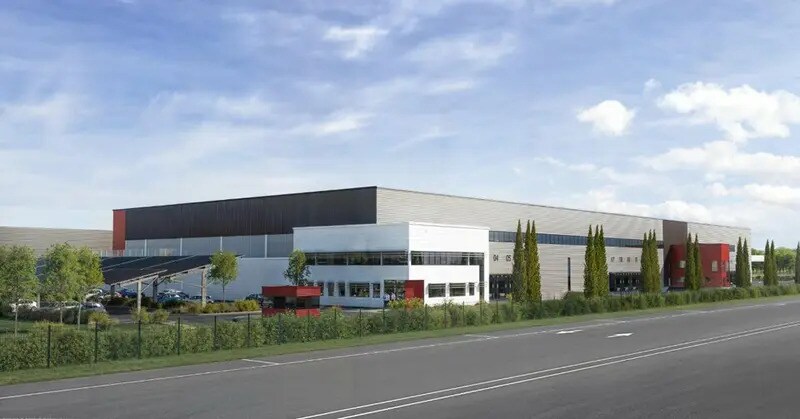 Industriel/Logistique dans SAINT-JEAN-D'ANGELY à louer - Photo de l’immeuble – Image 2 sur 2