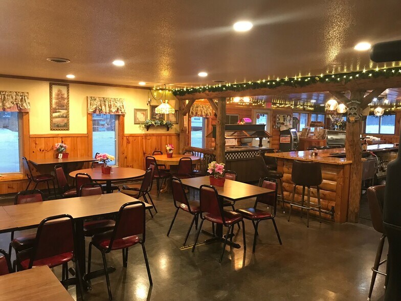 N1211 Potato Lake Rd, Chetek, WI à vendre - Photo intérieure – Image 3 sur 34