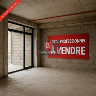 Plus de détails pour 19 Rue Reynaud D'Ursule, Salon-de-Provence - Local commercial à vendre