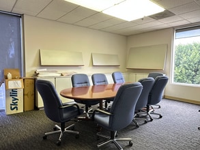 1166 W Garvey Ave, Monterey Park, CA à louer Photo intérieure– Image 1 sur 11