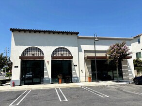 17 Las Tunas Dr, Arcadia, CA à louer Photo de l’immeuble– Image 1 sur 2