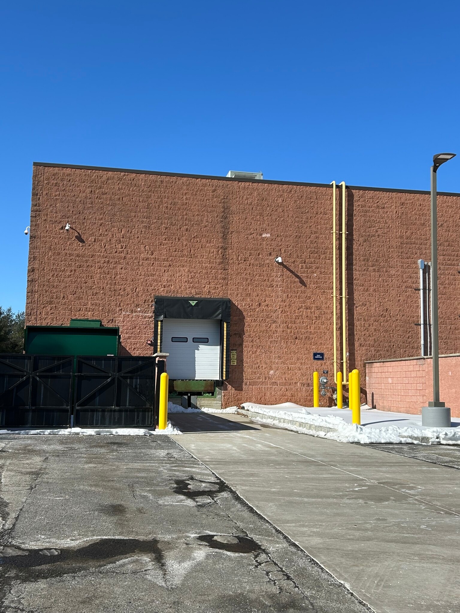 2130 Route 35, Holmdel, NJ à louer Photo de l’immeuble– Image 1 sur 7