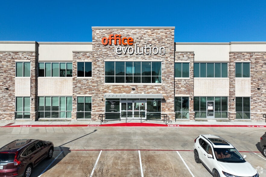8720 Silverado Trail, McKinney, TX à louer - Photo de l’immeuble – Image 1 sur 7