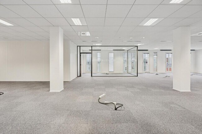 Plus de détails pour 210 Avenue Jean Jaurès, Lyon - Bureau à louer