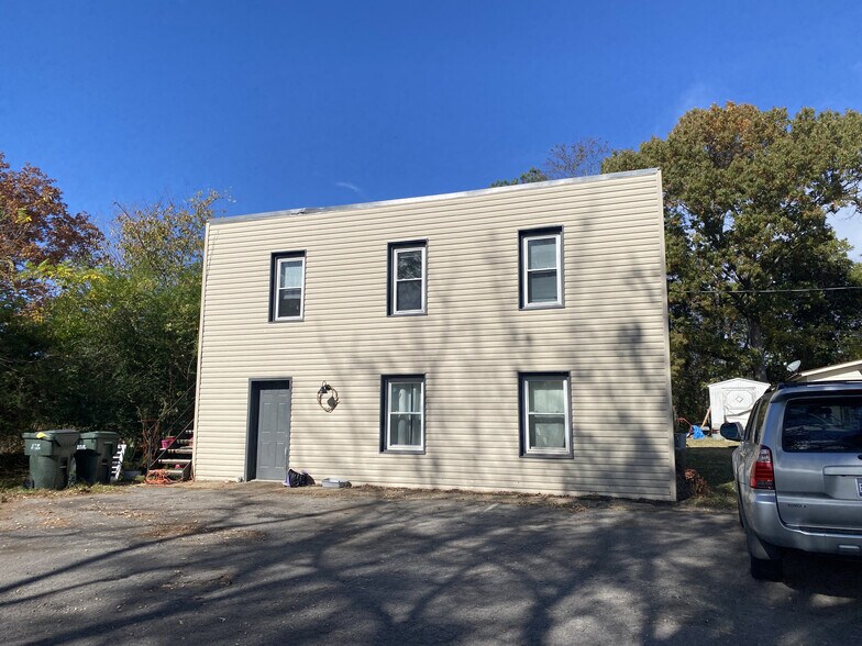 212 W End Ave, Dickson, TN à vendre - Photo de l’immeuble – Image 3 sur 4