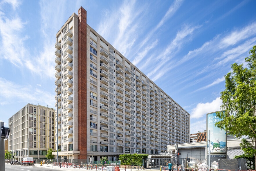 10 Rue Des Cuirassiers, Lyon à louer - Photo principale – Image 1 sur 12