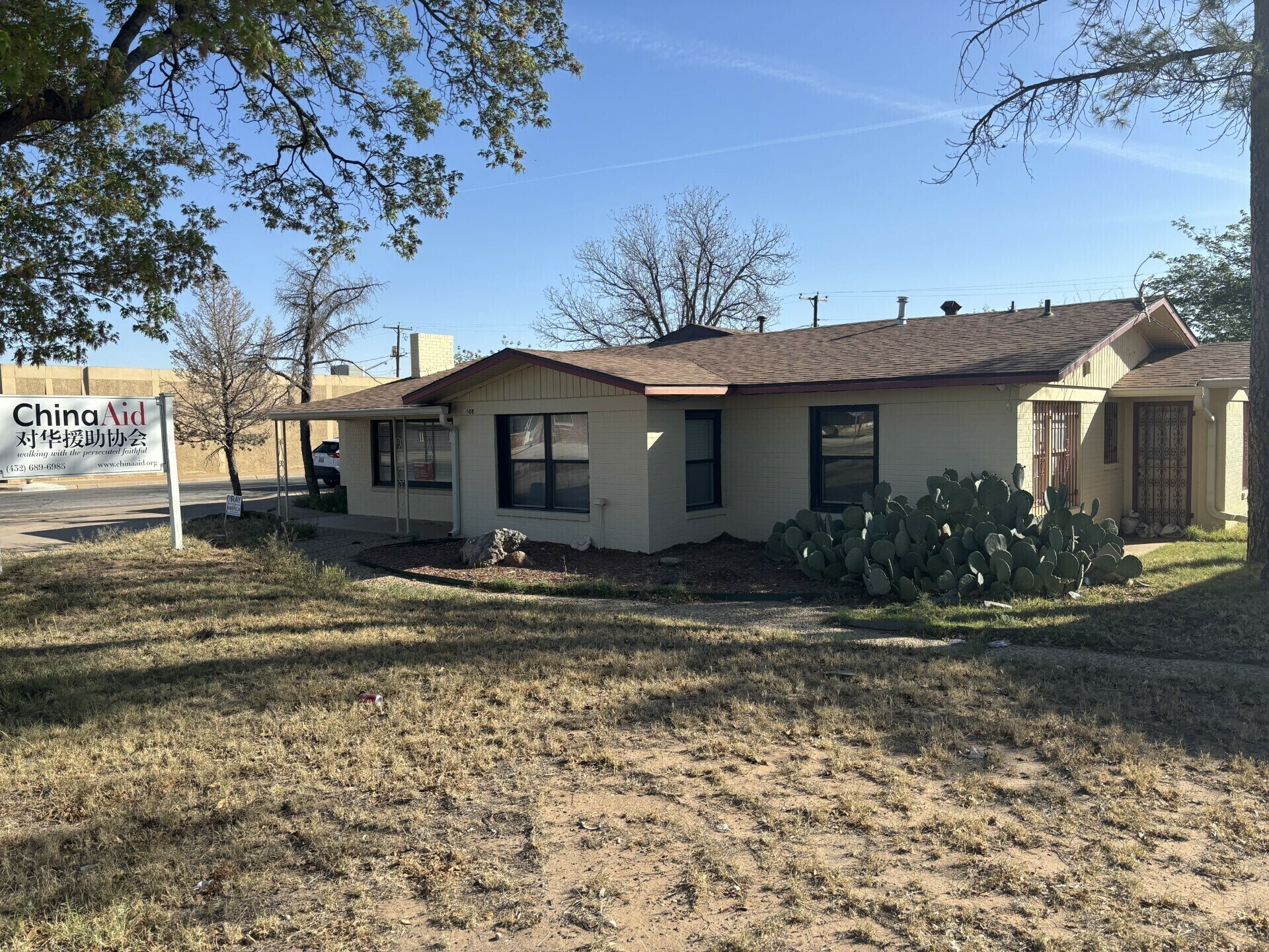 1608 N Big Spring St, Midland, TX à vendre Photo de l’immeuble– Image 1 sur 14