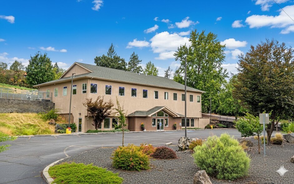 1717 W 6th Ave, Spokane, WA à louer - Photo de l’immeuble – Image 1 sur 6