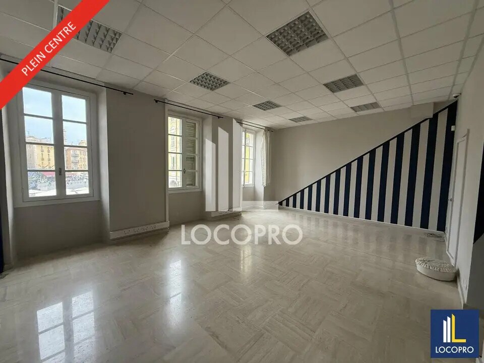 Bureau dans Nice à louer Photo de l’immeuble– Image 1 sur 13