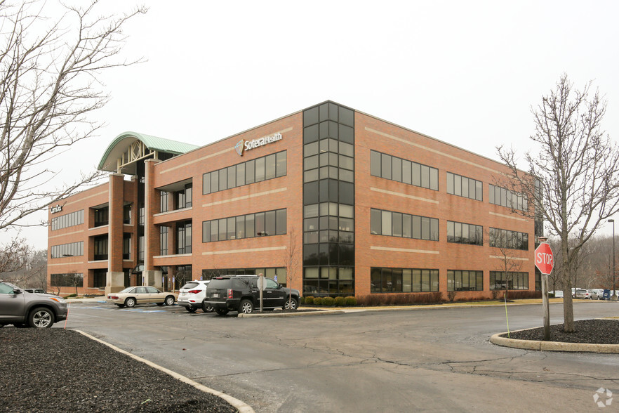 9100 South Hills Blvd, Broadview Heights, OH à vendre - Photo principale – Image 1 sur 4