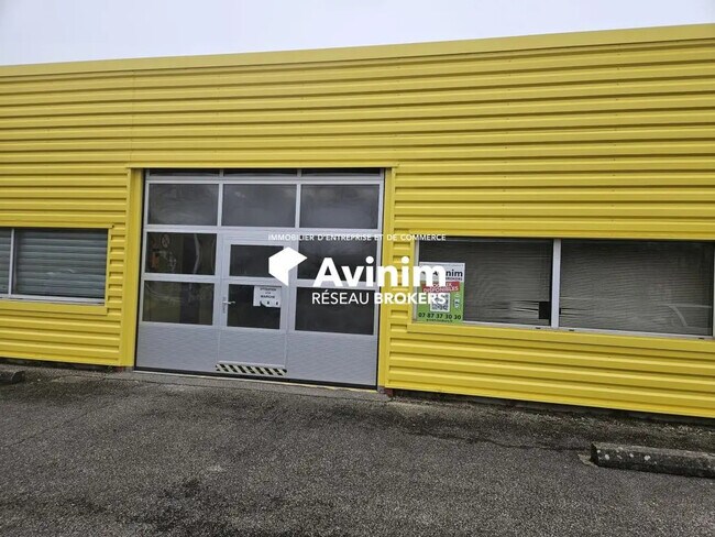 Plus de détails pour Industriel/Logistique à louer