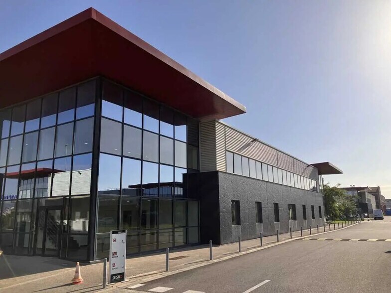 139 Rue Rateau, La Courneuve à louer - Photo de l’immeuble – Image 1 sur 12