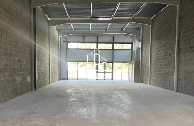 Plus de détails pour Impasse Vieilleville, Carquefou - Local commercial à louer