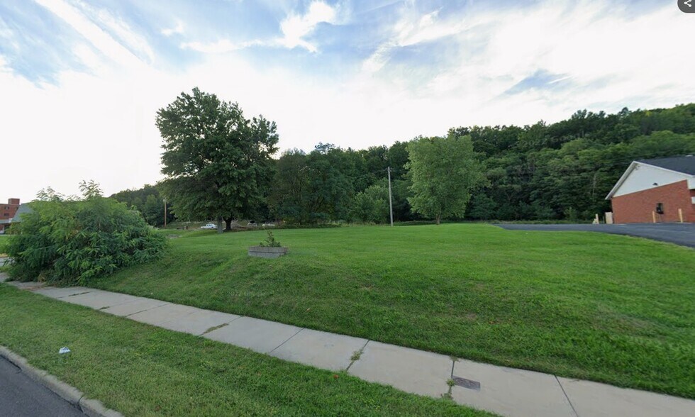24700 Euclid ave, Euclid, OH à louer - Autre – Image 2 sur 2
