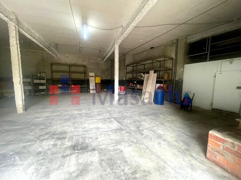View Photo
