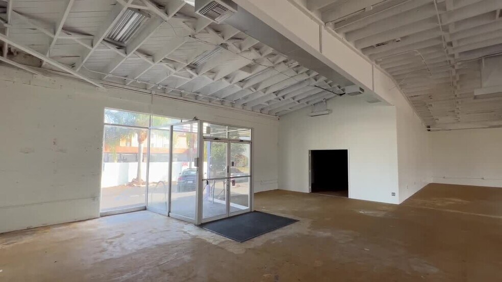 20502 Hawthorne Blvd, Torrance, CA à louer - Vidéo sur l’annonce professionnelle – Image 2 sur 20