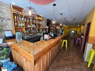 Plus de détails pour Local commercial à louer