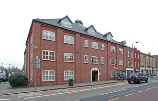 Plus de détails pour 467-477 Garratt Ln, Londres - Bureau à vendre