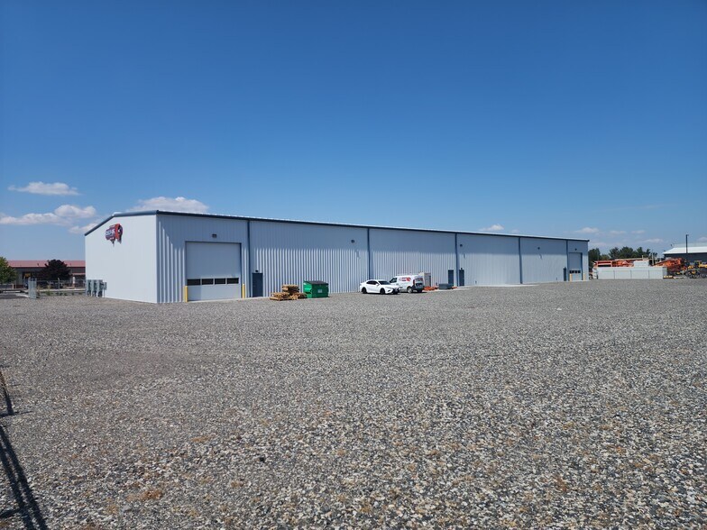 1237 N California Ave, Pasco, WA à louer - Photo de l’immeuble – Image 2 sur 6