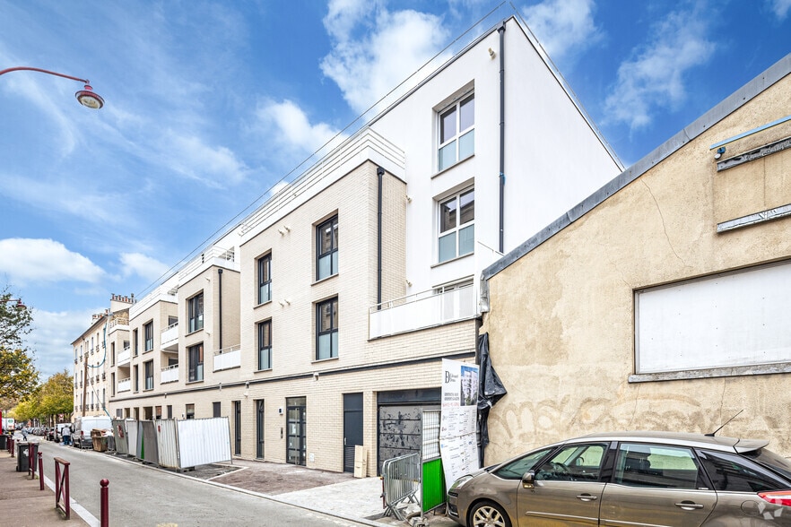 12 Rue Jean Baptiste Semanaz, Le Pré-Saint-Gervais à vendre - Photo principale – Image 1 sur 2