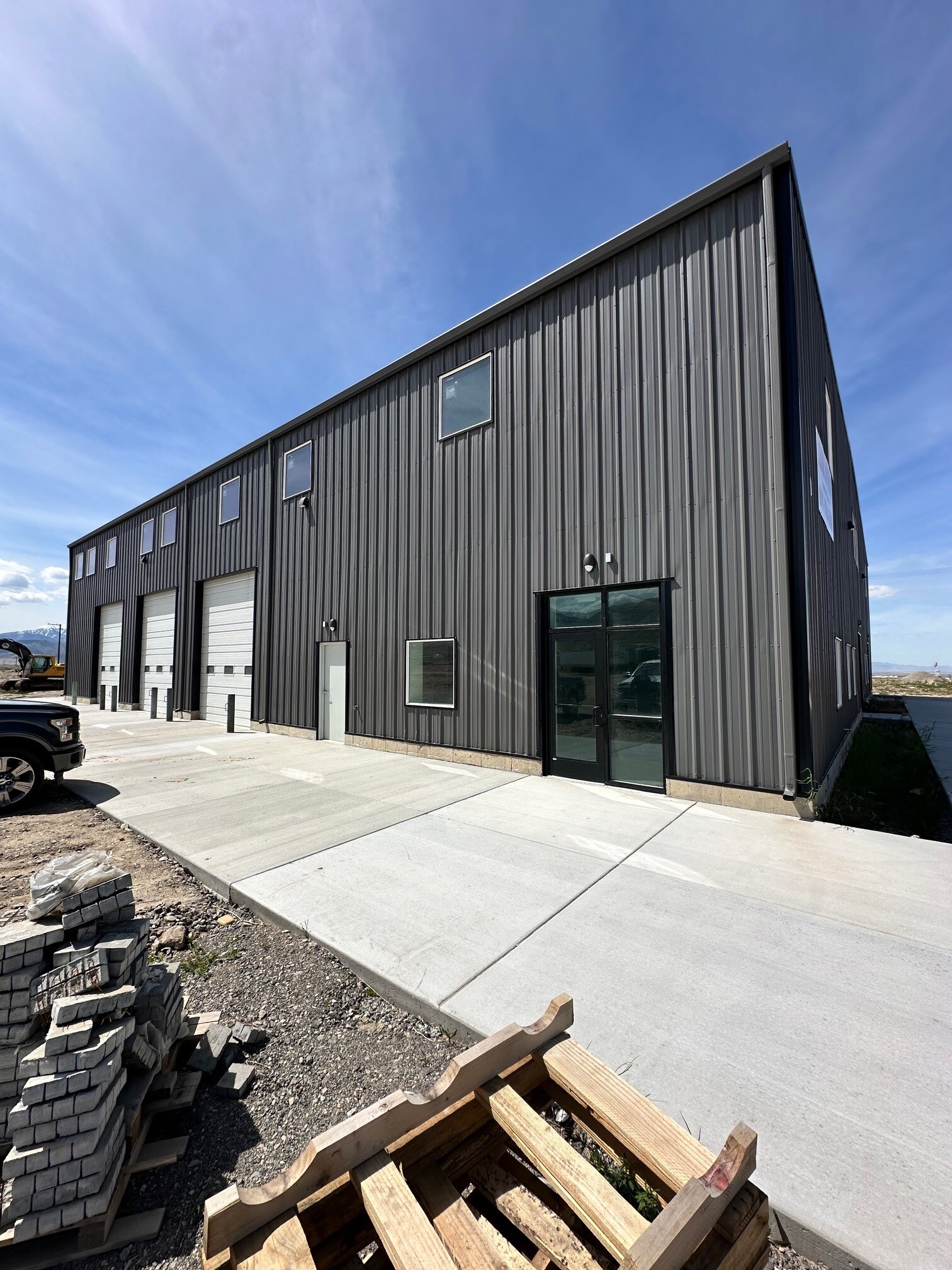 1161 Utah ave, Tooele, UT à louer Photo de l’immeuble– Image 1 sur 17