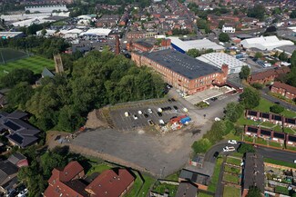 Plus de détails pour Chapel Rd, Oldham - Coworking à louer