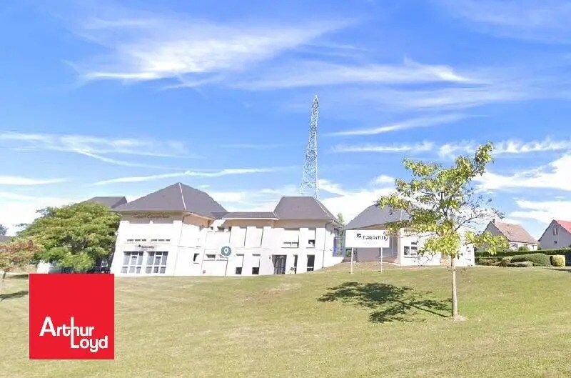 Bureau dans Luisant à vendre - Photo de l’immeuble – Image 1 sur 8