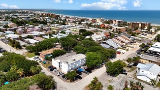 Plus de détails pour 404 Harrison Ave, Cape Canaveral, FL - Logement à vendre
